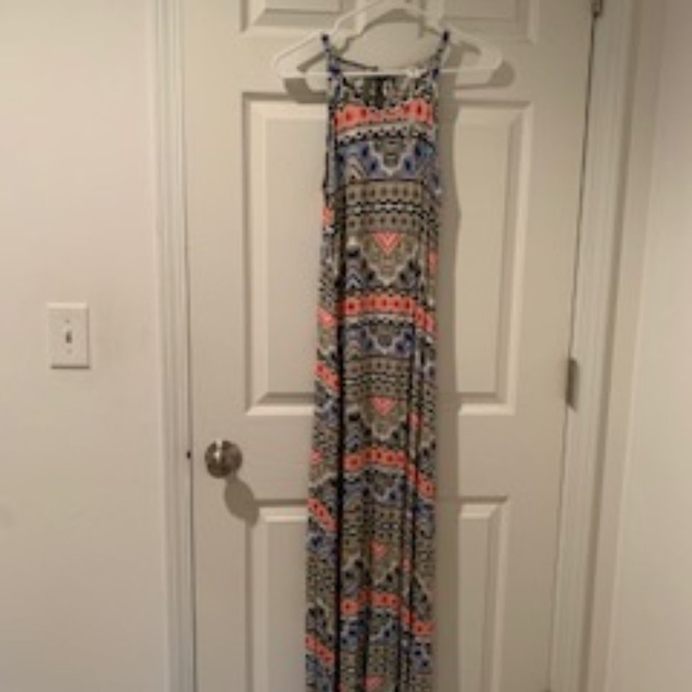 Fun print maxi-dress with tie back (small)